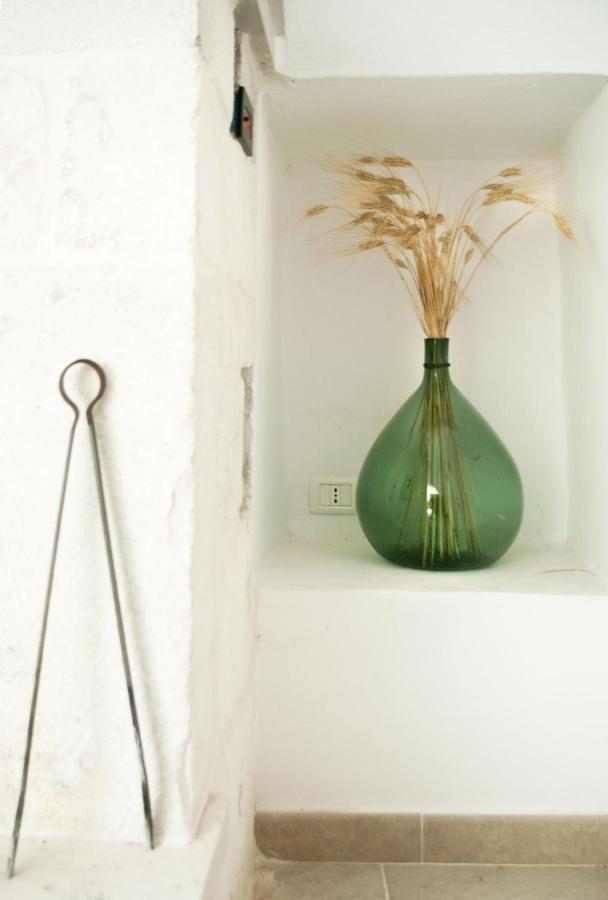 Il Trullo Bianco A Masseria Santalachicca Masseria Orimini 外观 照片