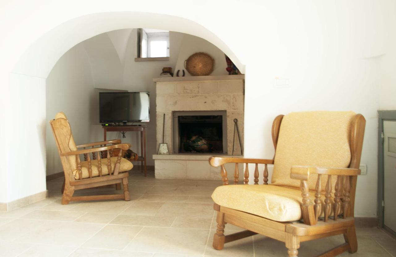 Il Trullo Bianco A Masseria Santalachicca Masseria Orimini 外观 照片