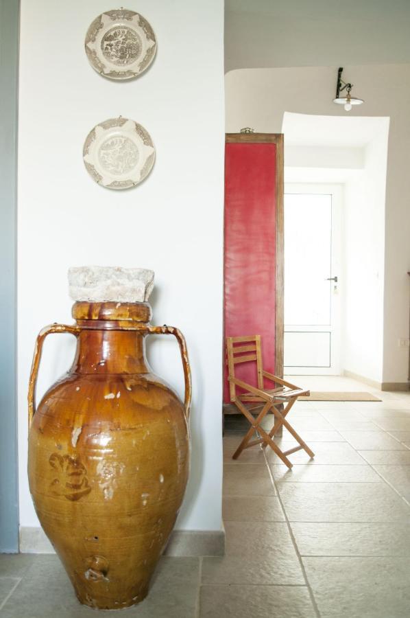 Il Trullo Bianco A Masseria Santalachicca Masseria Orimini 外观 照片