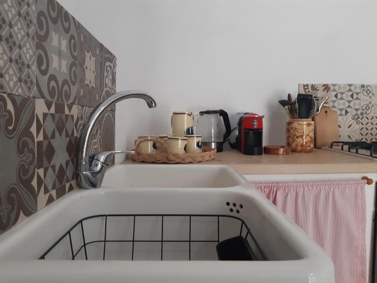 Il Trullo Bianco A Masseria Santalachicca Masseria Orimini 外观 照片