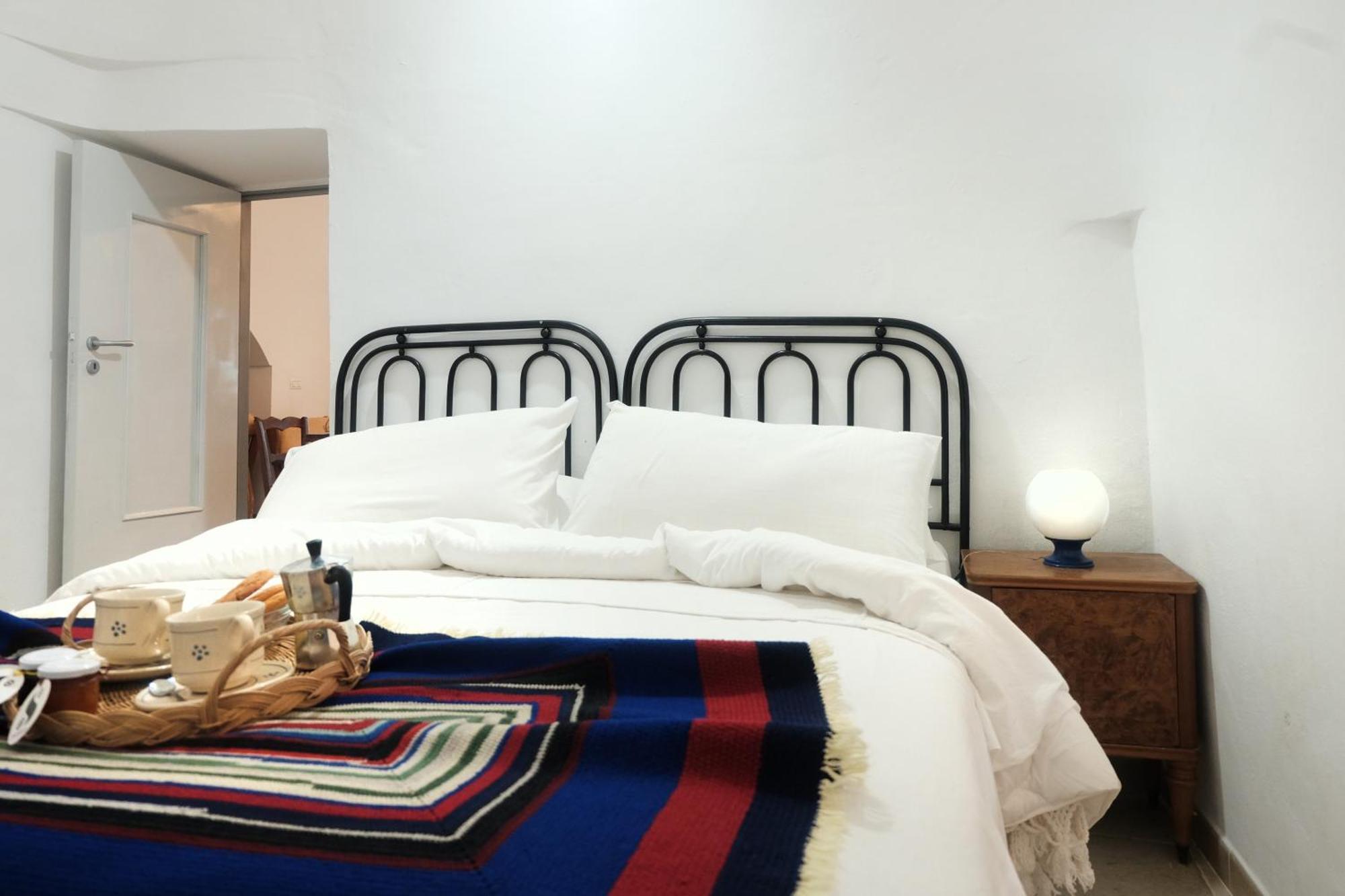 Il Trullo Bianco A Masseria Santalachicca Masseria Orimini 外观 照片