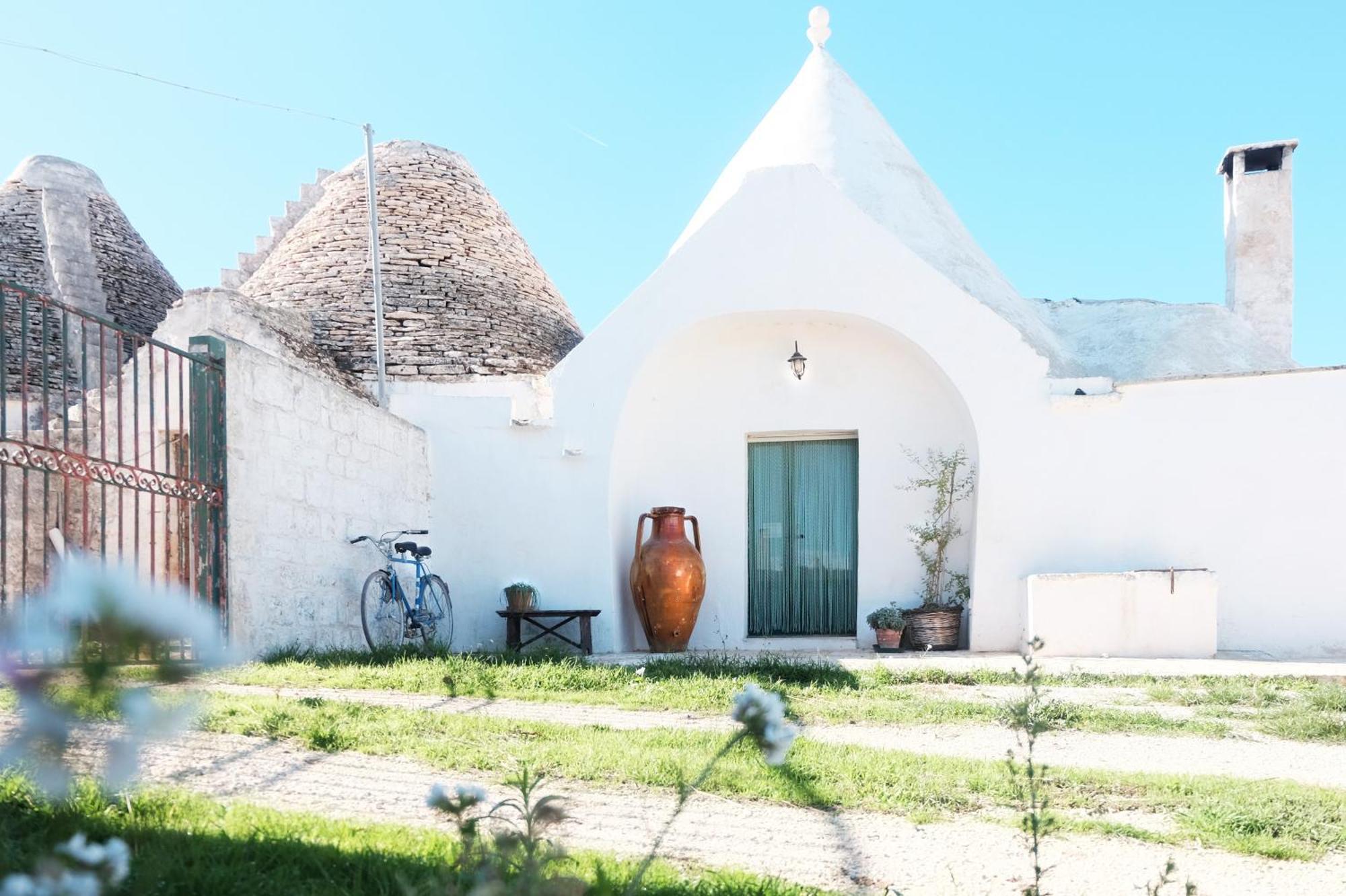 Il Trullo Bianco A Masseria Santalachicca Masseria Orimini 外观 照片